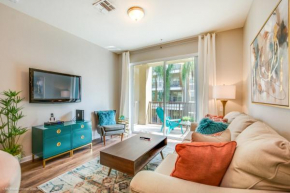 Gorgeous Vista Cay Condo, next to Resort Clubhouse